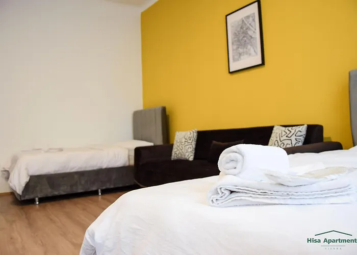 Hisa Apartment *